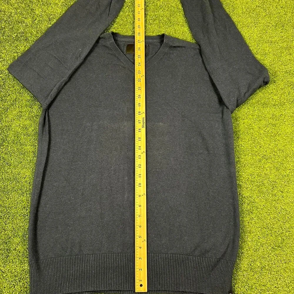 Hurley Men's Navy and Blue Jumper